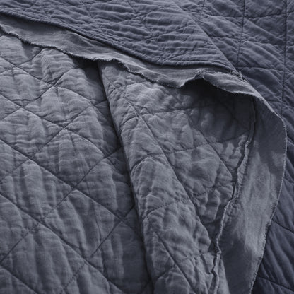 Washed Linen Quilt with Trim