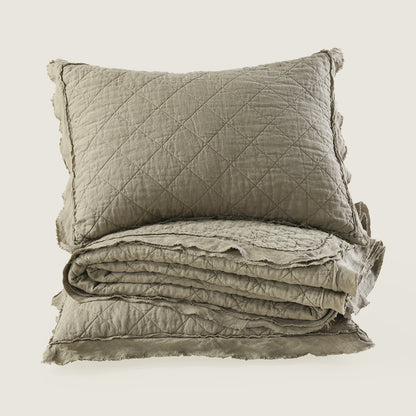 Washed Linen Quilt with Trim