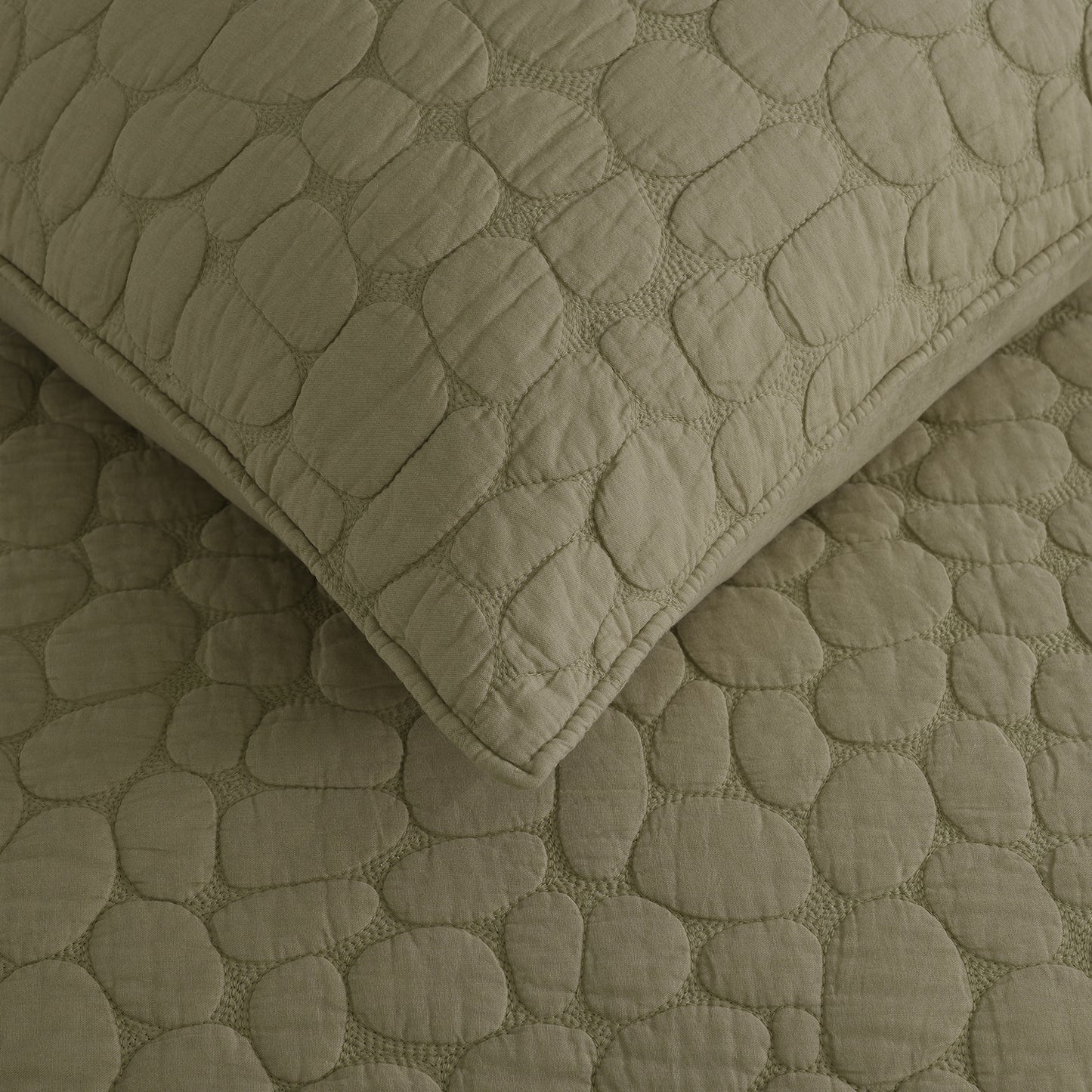 Cobblestone Reversible Cotton Quilt Set