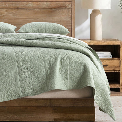 Quiet Haven Cotton Quilt  Set
