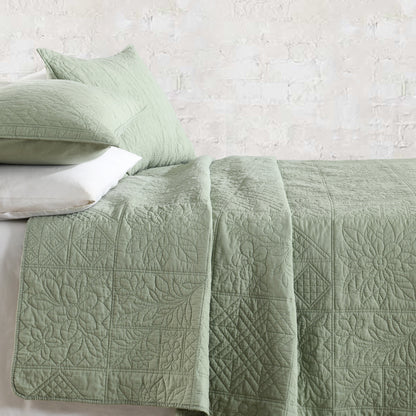 Quiet Haven Cotton Quilt  Set