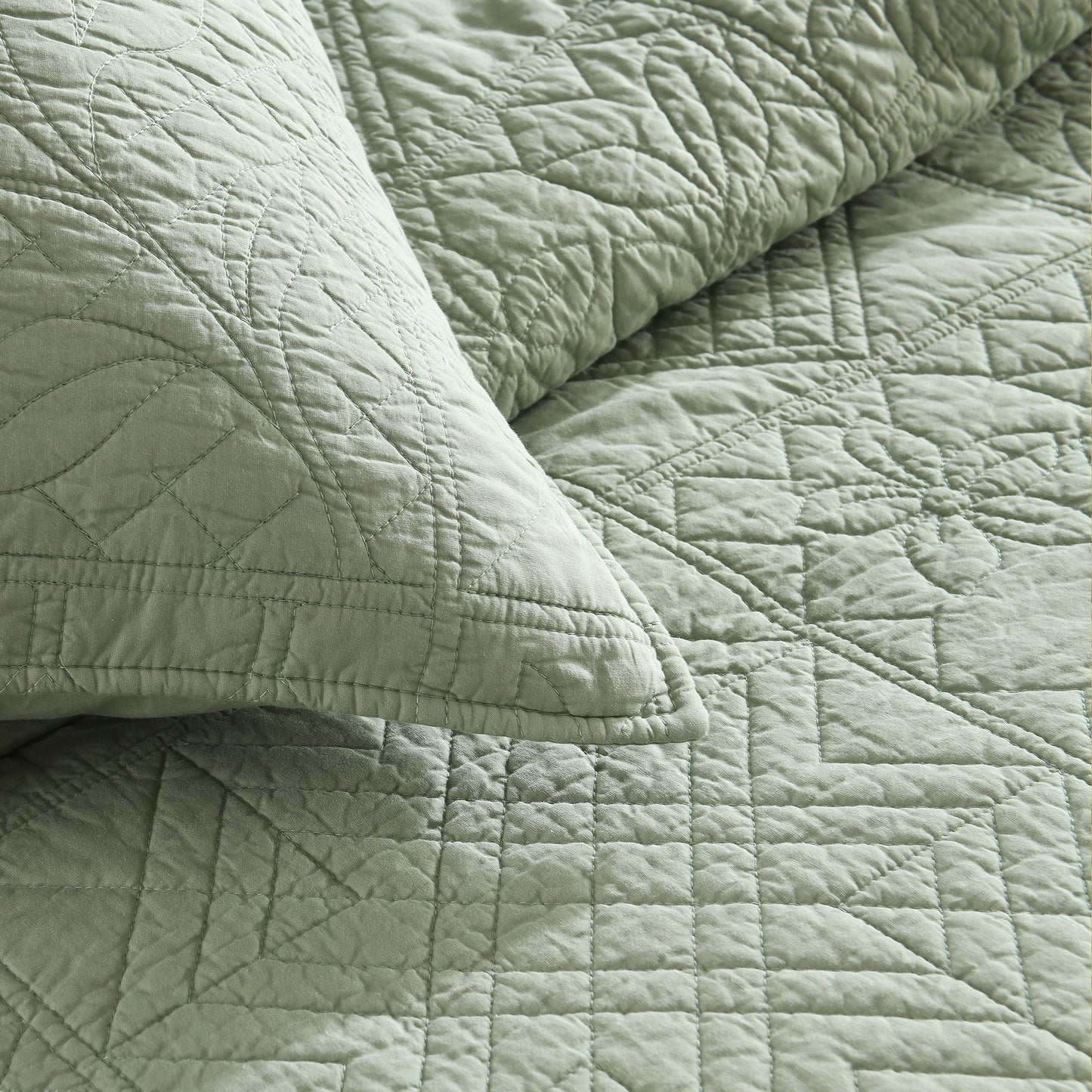 Quiet Haven Cotton Quilt  Set