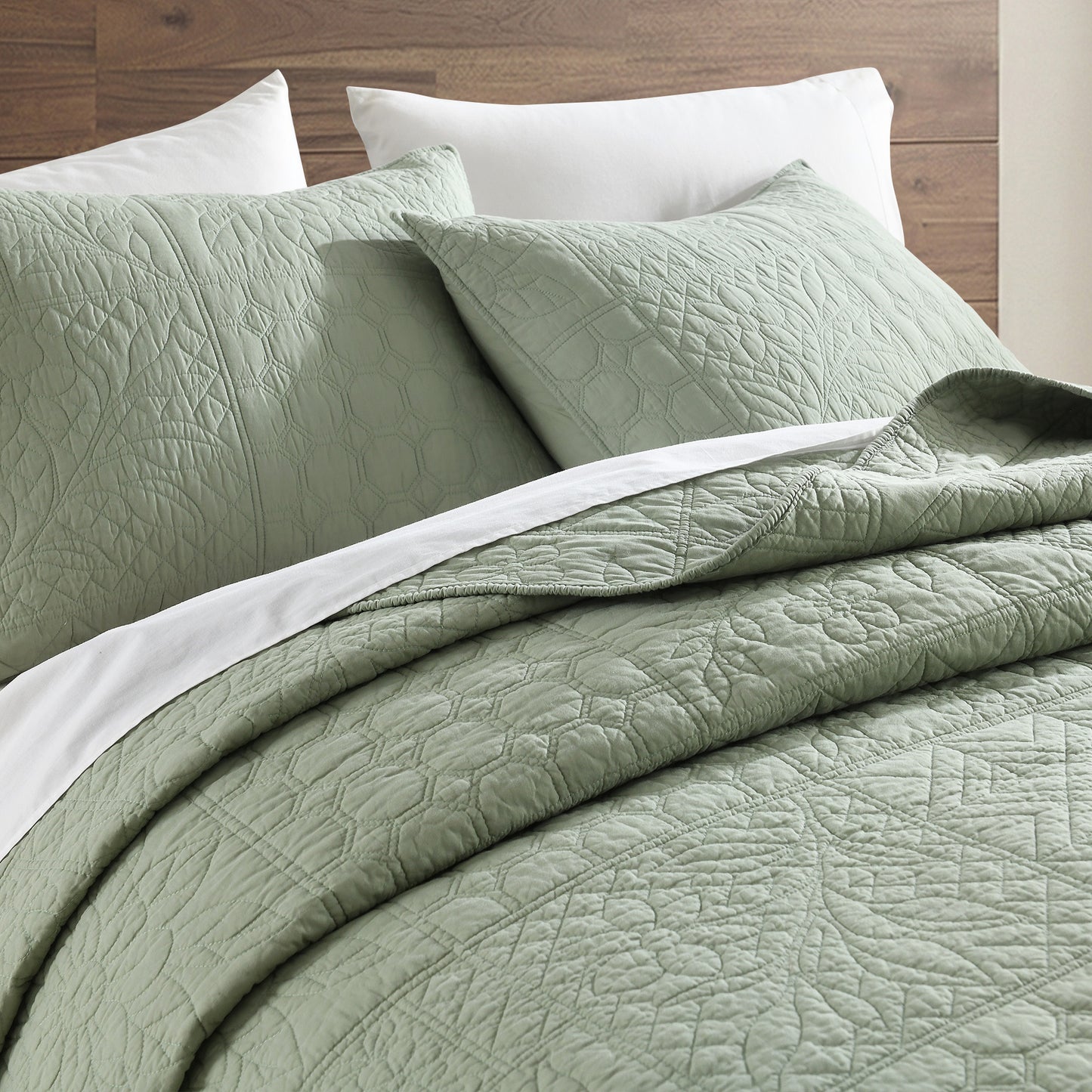 Quiet Haven Cotton Quilt  Set