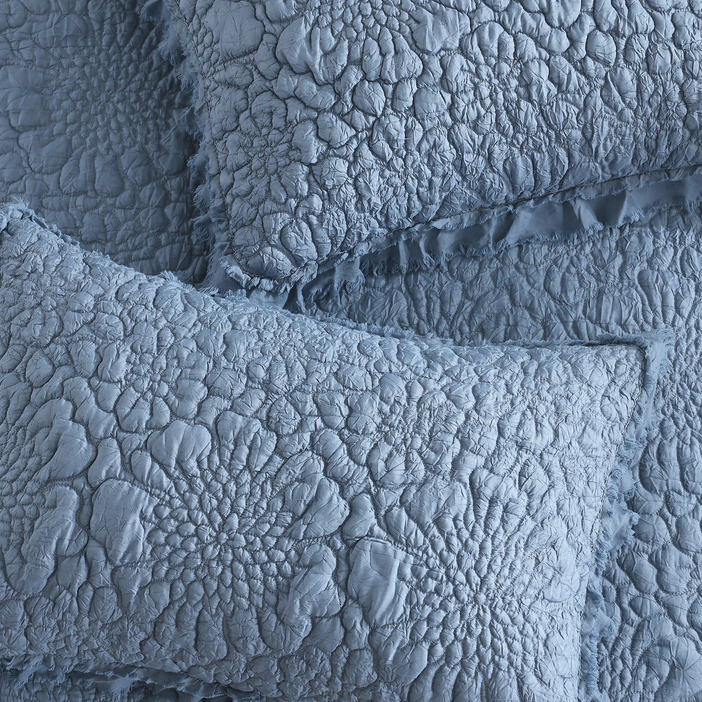 Stone Washed Floral Crinkle Microfiber Quilt Sets