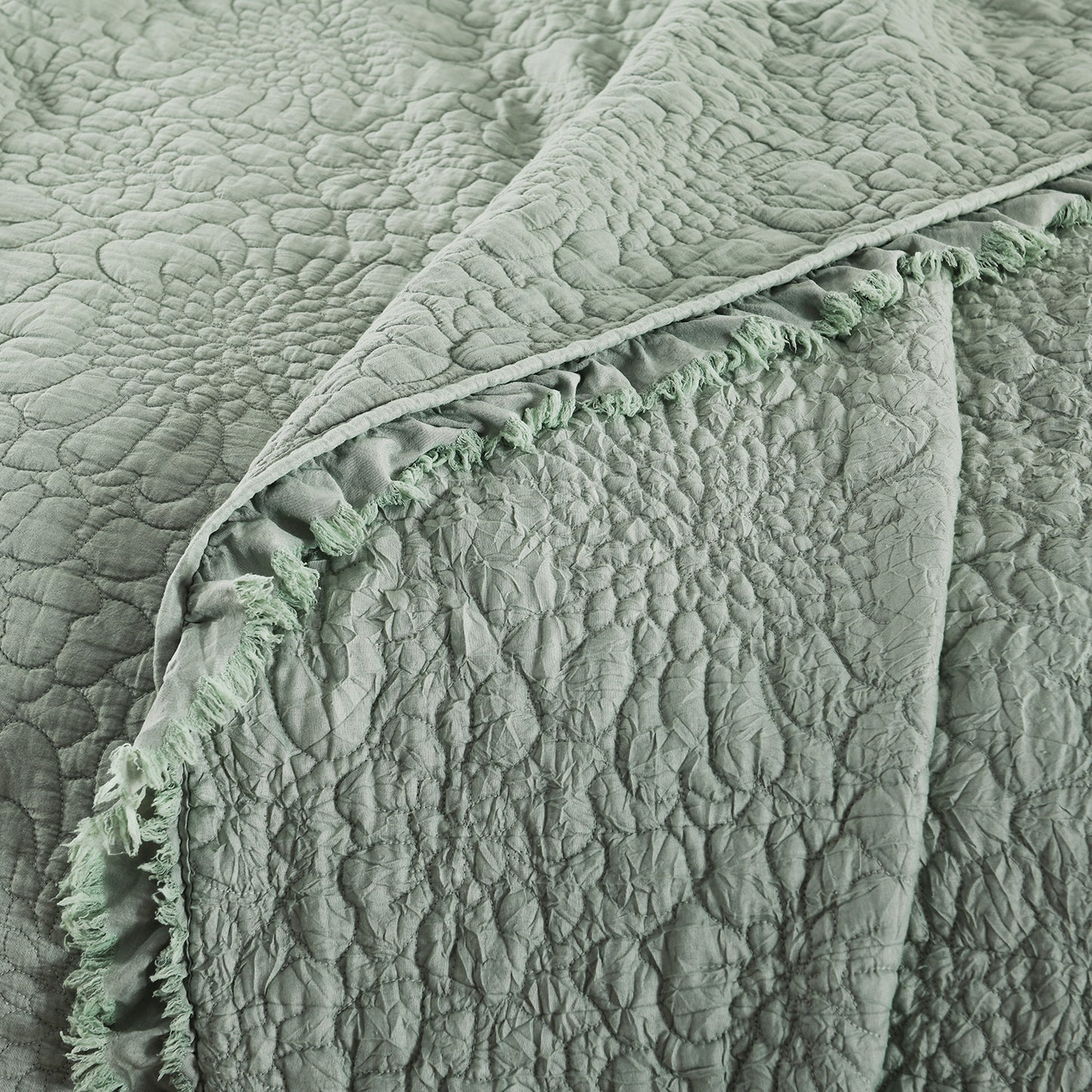 Stone Washed Floral Crinkle Microfiber Quilt Sets