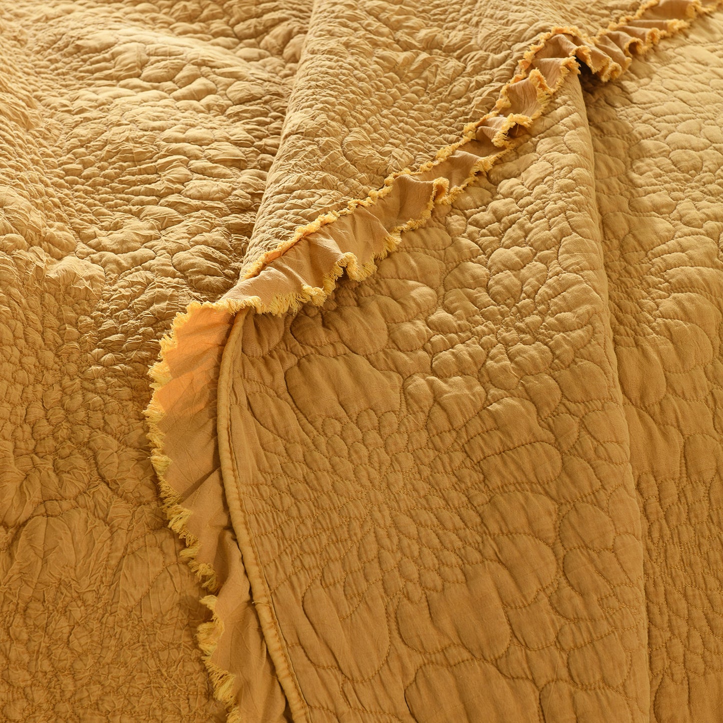 Stone Washed Floral Crinkle Microfiber Quilt Sets